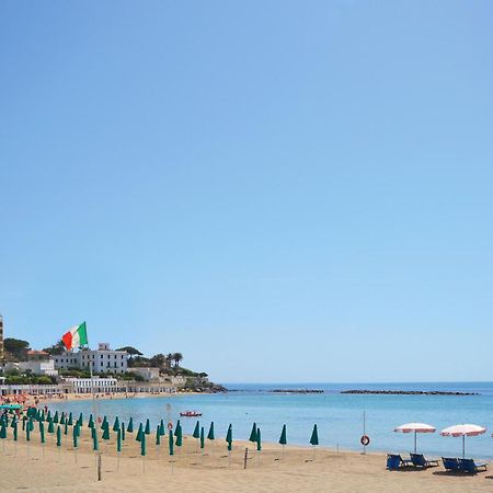 Beautiful Home In Fiumicino With Wifi المظهر الخارجي الصورة