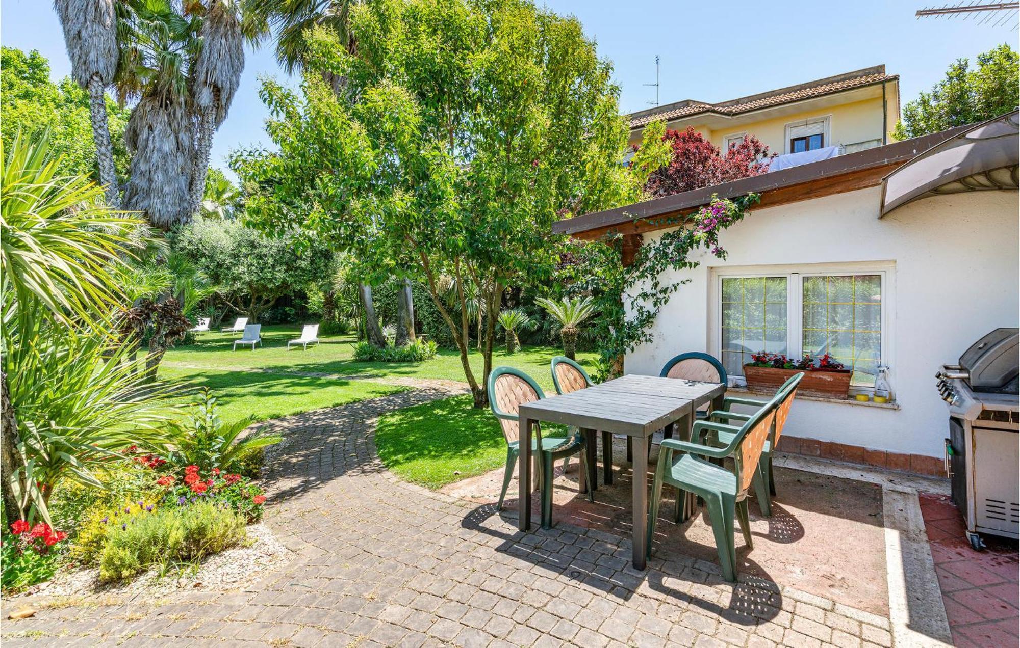 Beautiful Home In Fiumicino With Wifi المظهر الخارجي الصورة