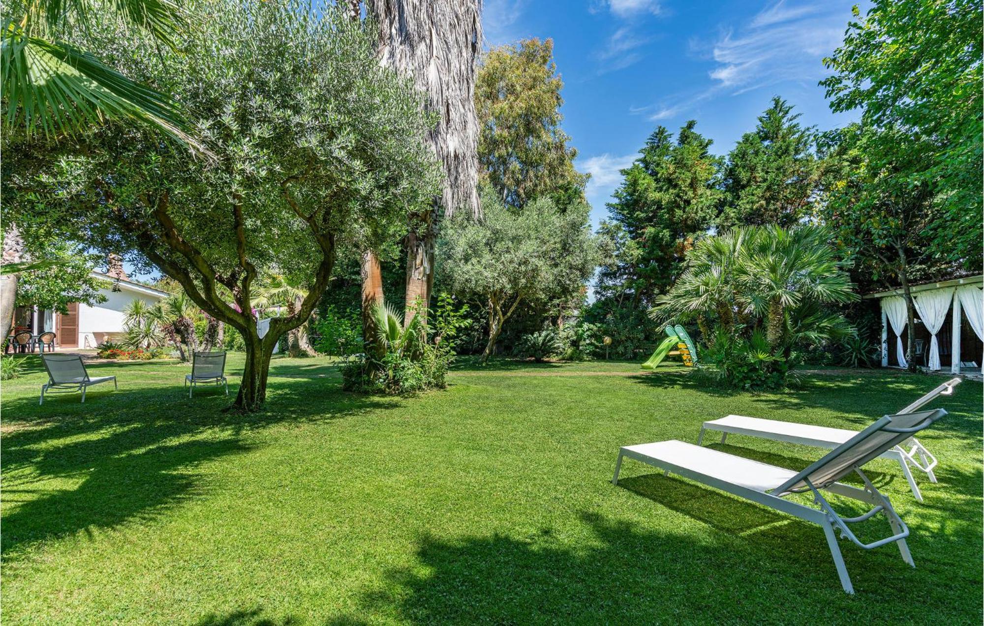 Beautiful Home In Fiumicino With Wifi المظهر الخارجي الصورة
