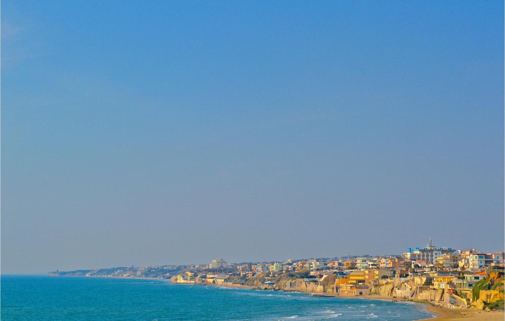 Beautiful Home In Fiumicino With Wifi المظهر الخارجي الصورة